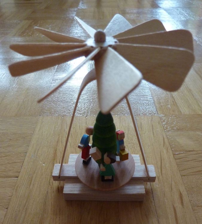 Drehpyramide Weihnachten Kaufen auf Ricardo