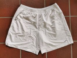 Nike; Dri-Fit Sporthose / kurze Hose / Shorts Gr. XXL