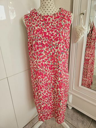 Eelgantes Kleid von Va Bene aus Viskose Grösse 40 Pink