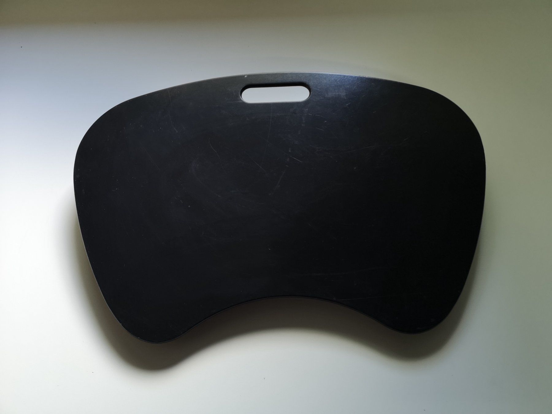 Cuscini: Laptopunterlage mit Kissen – Usato da Rothrist venduto da GIWALD