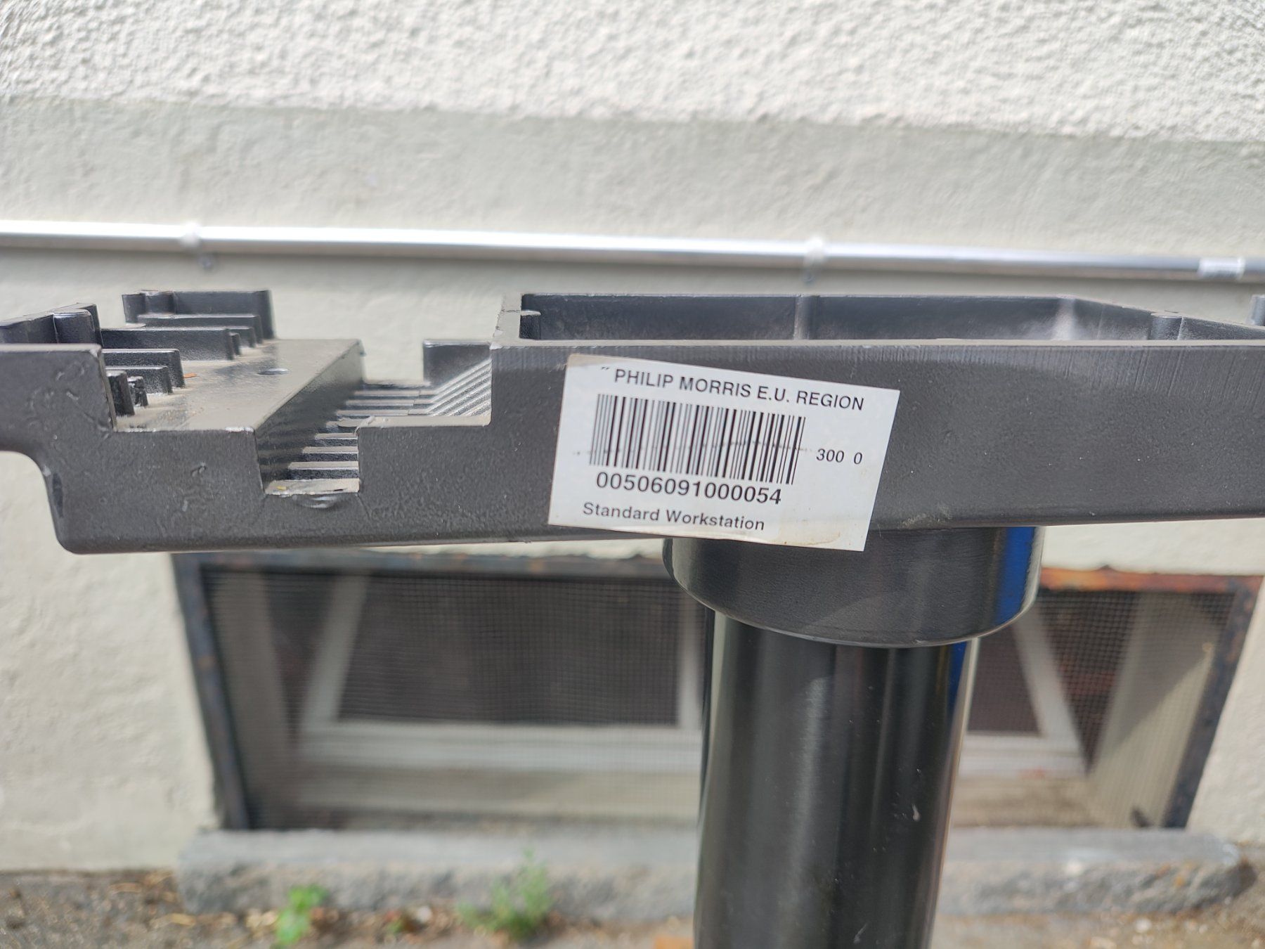 Scrivanie: Wunderschöner Bürotisch  Neupreis 5000.- – Usato da Melchnau venduto da Unikat01 7