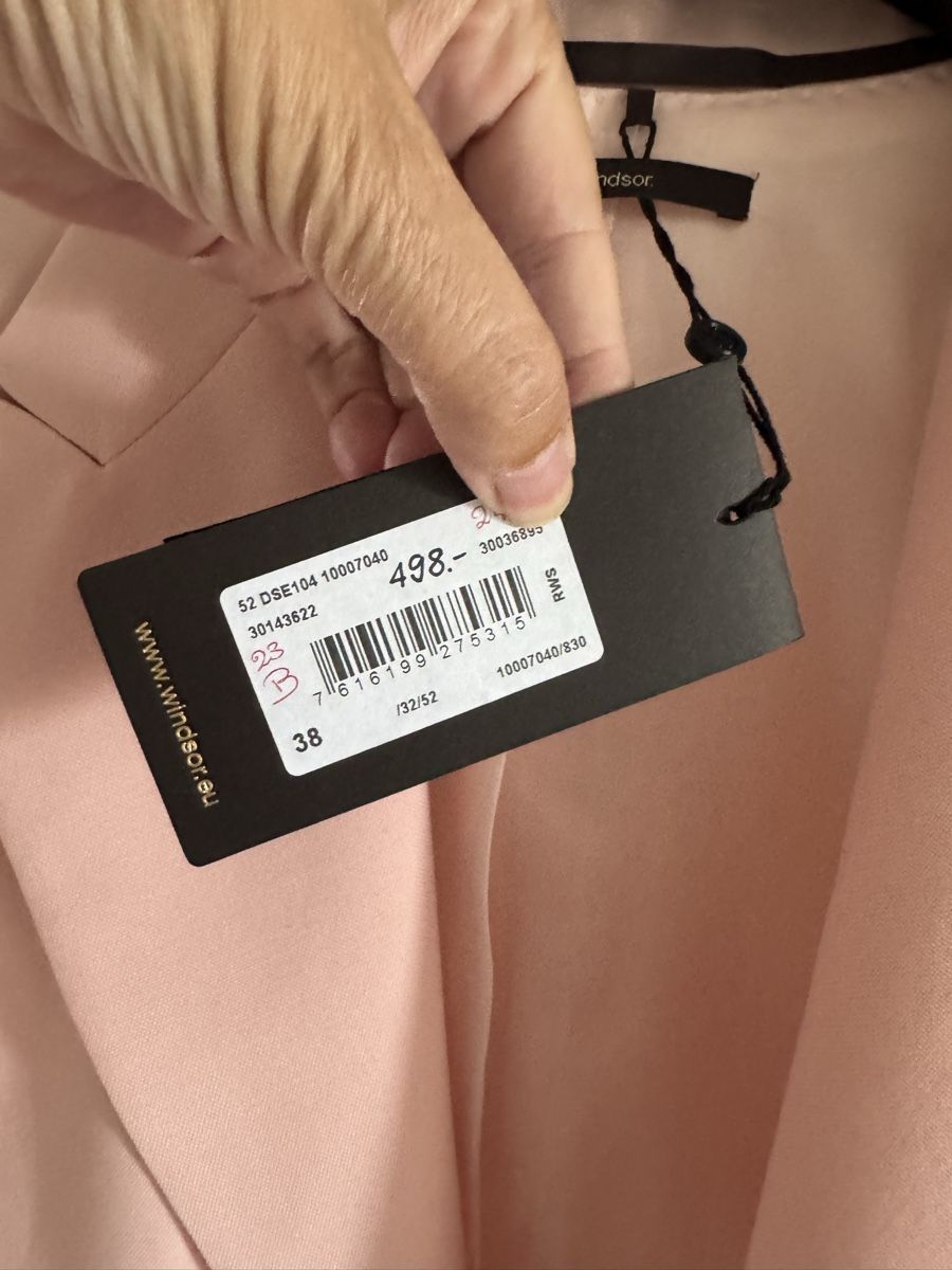 Windsor Vestes: Blazer Windsor  Grösse 38 NEU, NP450Fr – Neuf avec emballage d'origine à zürich par dalia06 2
