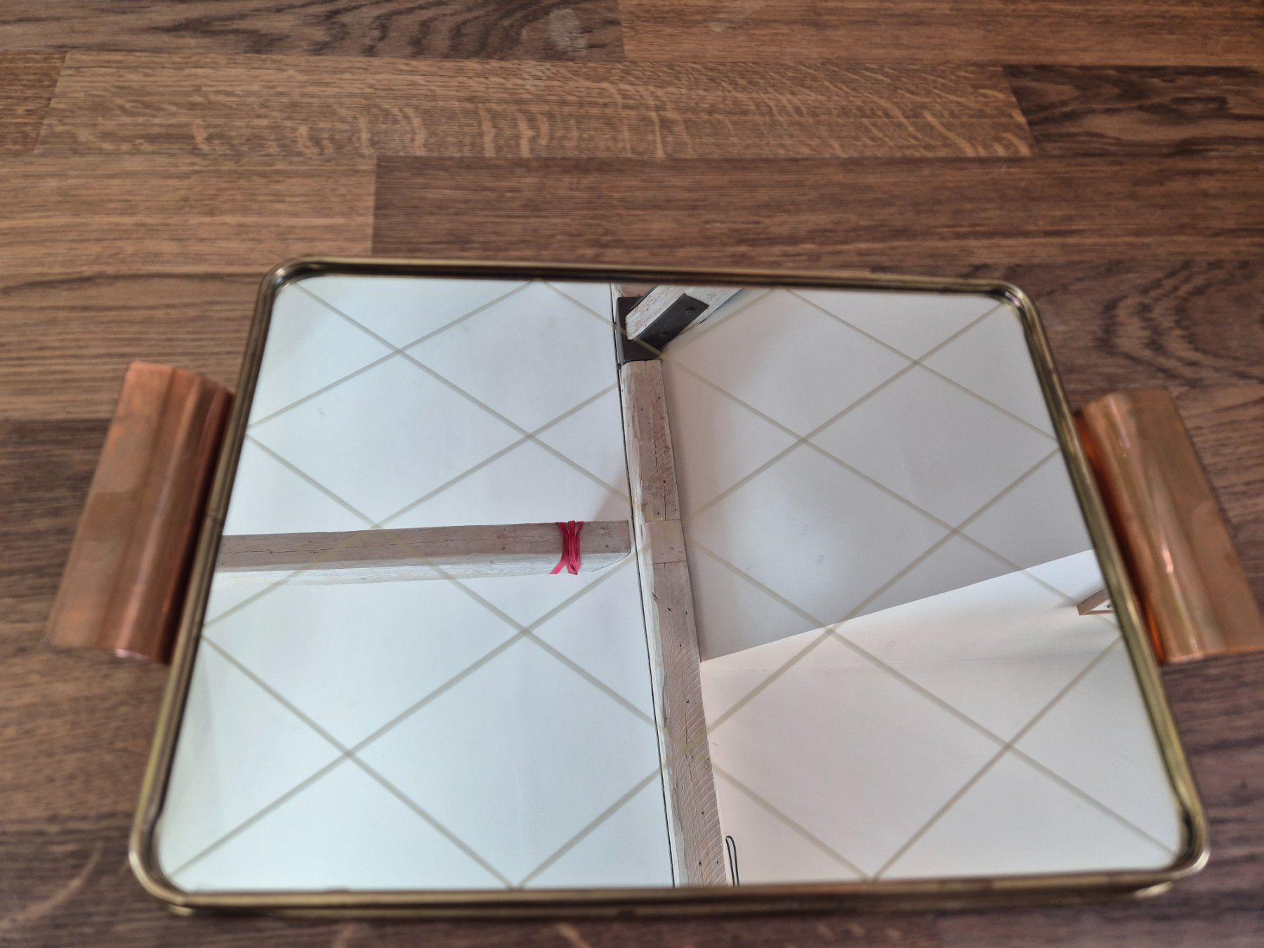 Tablet PC: Vintage mirror and brass tray – Usato da Zürich venduto da monadiederich