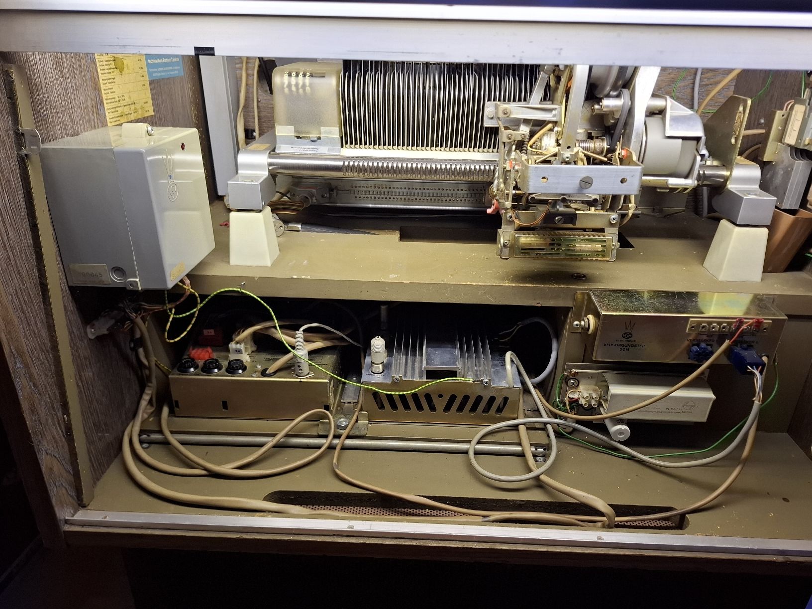 Jukebox: jukebox NSM Hit 120  – Usato da St-Imier venduto da fmx666 4
