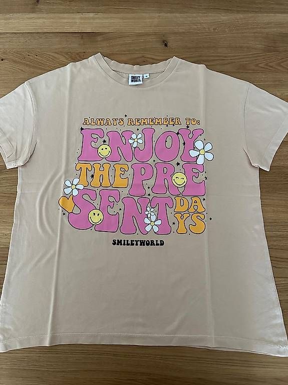 Chemises, T-shirts & Polos: T shirts für Kinder – D'occasion à Berikon par Alice_z 2