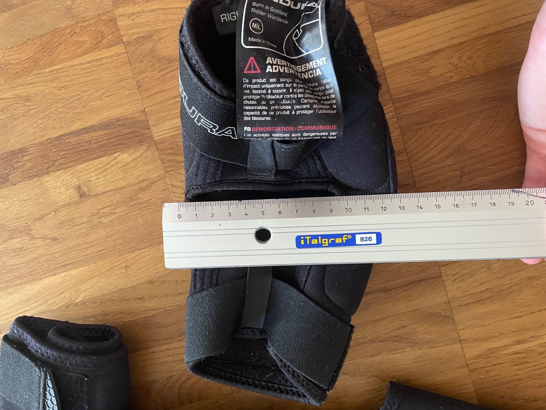 Endura Protezioni & Imbottiture: Endura SingleTrack Knieschoner/Ellenbogenschoner Set – Usato da Männedorf venduto da bluebird35 8