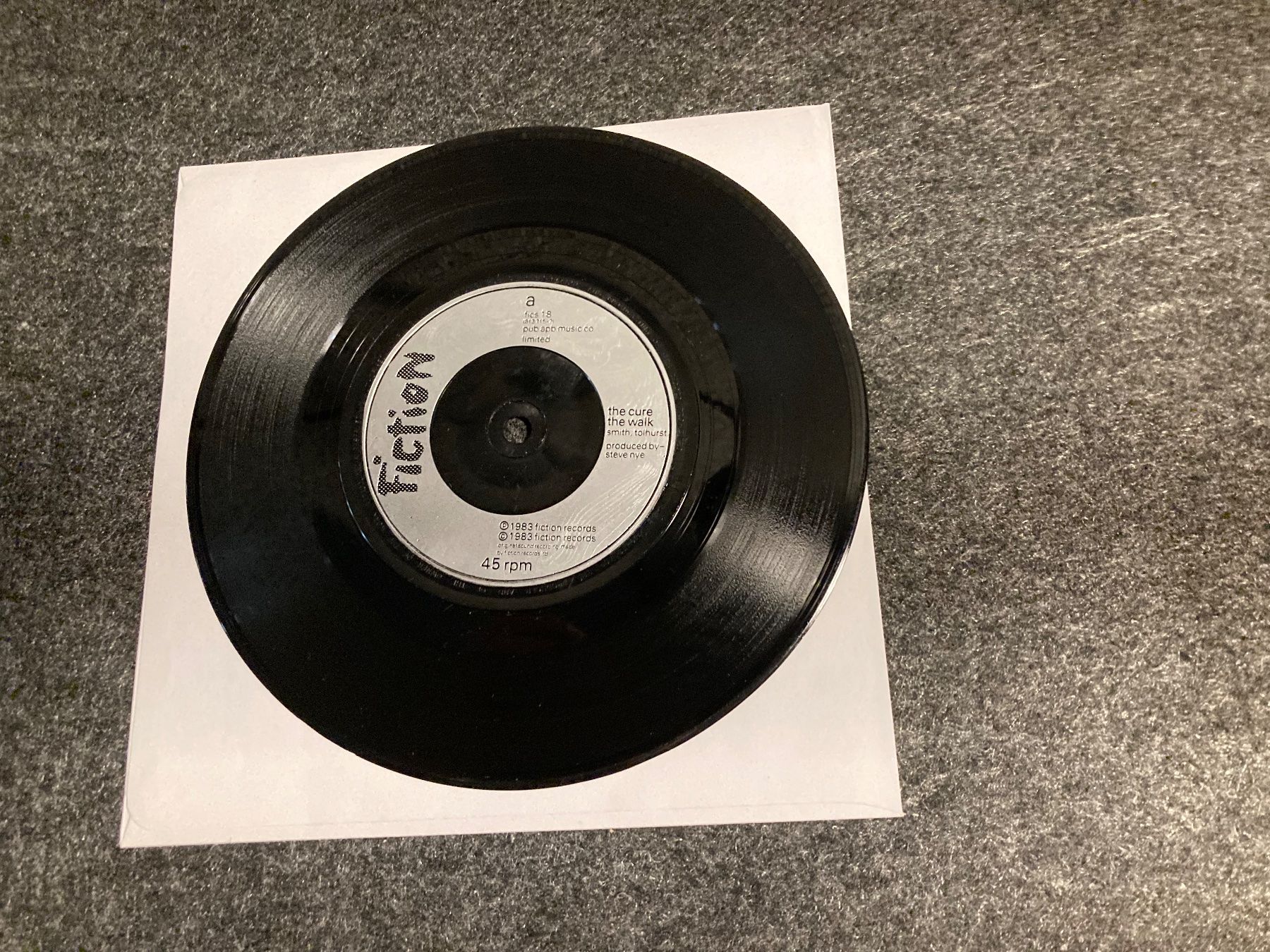 Dischi in vinile: The Cure - The Walk – Usato da Fribourg venduto da Karushi 2