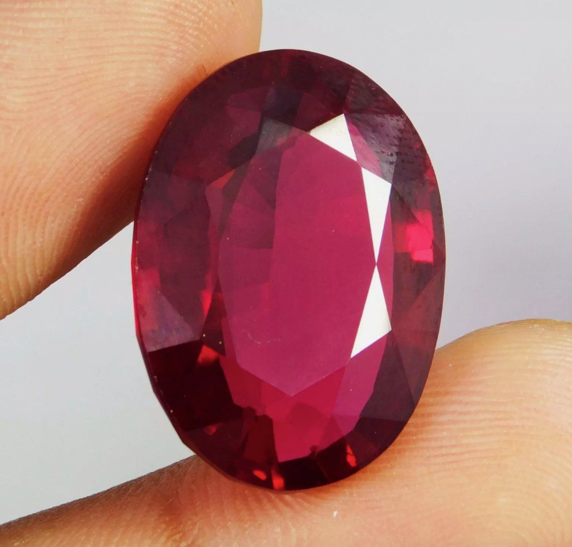 Pietre preziose: 37.45 Ct Certified Loose – Nuovo e nell'imballaggio originale da Genève venduto da AWWA 1