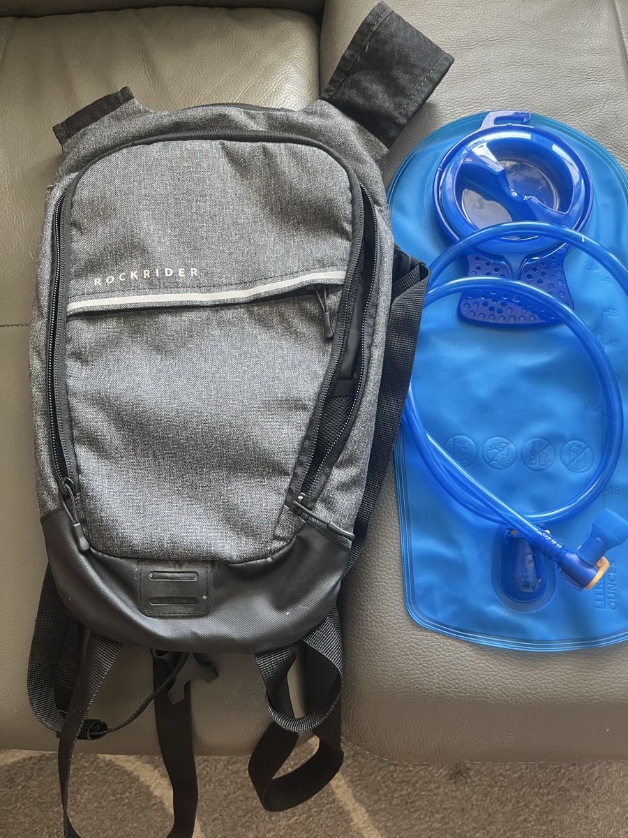 Zaini: Sac à dos cycliste – Nuovo (secondo la descrizione) da Fleurier venduto da Chadow7080