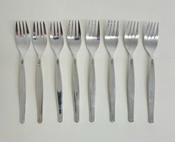 8 Gabeln BSF 90 versilbert Rosen Dekor gebraucht