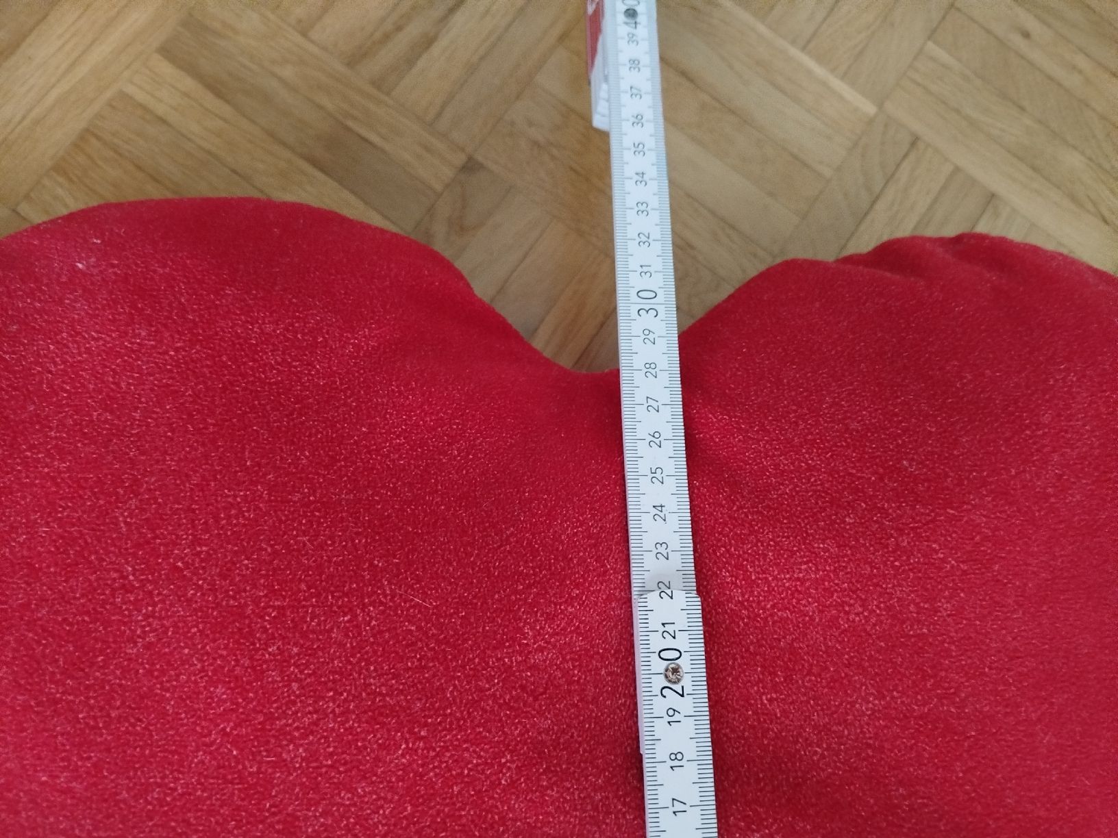 Ikea Cuscini: Kuschelkissen Herzform – Usato da Buchs SG venduto da swiz_ly 4