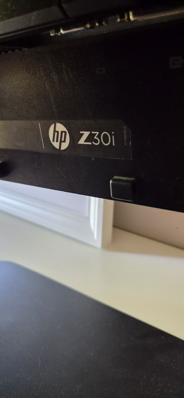 Hewlett Packard Monitore: Monitor HP Z30i – Gebraucht aus Sursee von Jloh 1