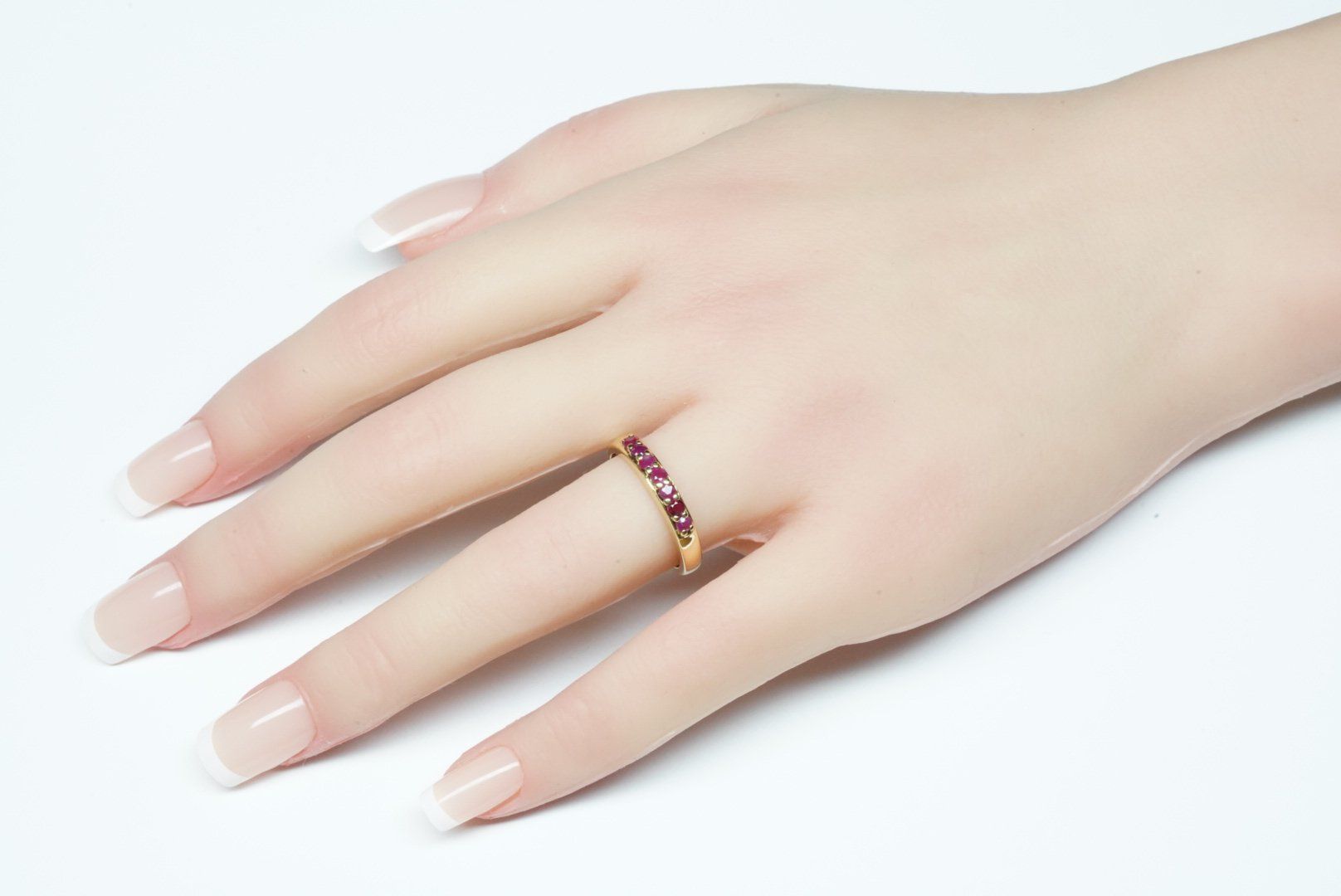 Ringe: Fingerring 18k Gelbgold mit Rubinen – Gebraucht aus Bülach von Re-Jewelled 5