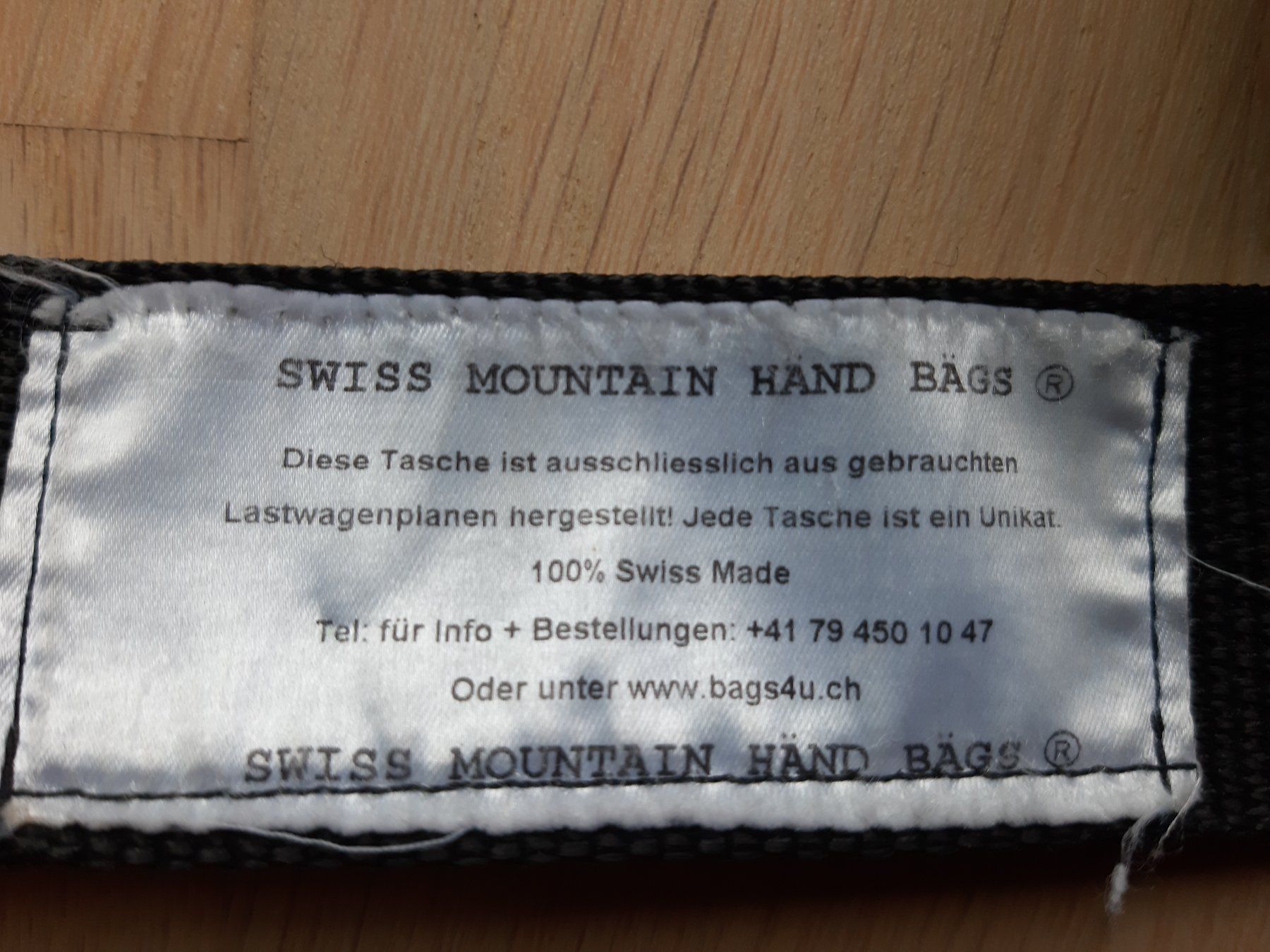 Borse: Swiss Mountain Händ Bägs - Tasche – Usato da Riedern venduto da martigni_88 2