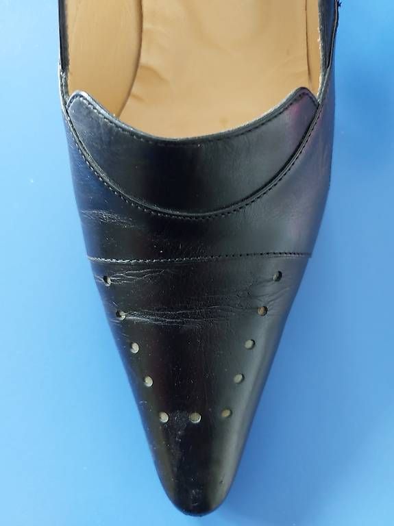 Scarpe da donna: Schwarze Glattleder Pumps von Bally – Usato da Luzern venduto da was_d7mx 1