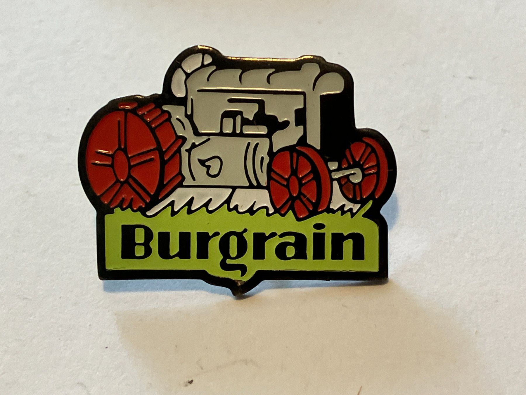 Placchette & Badge: 1 Pin Burgrain Traktor – Usato da Basel venduto da djwwpp