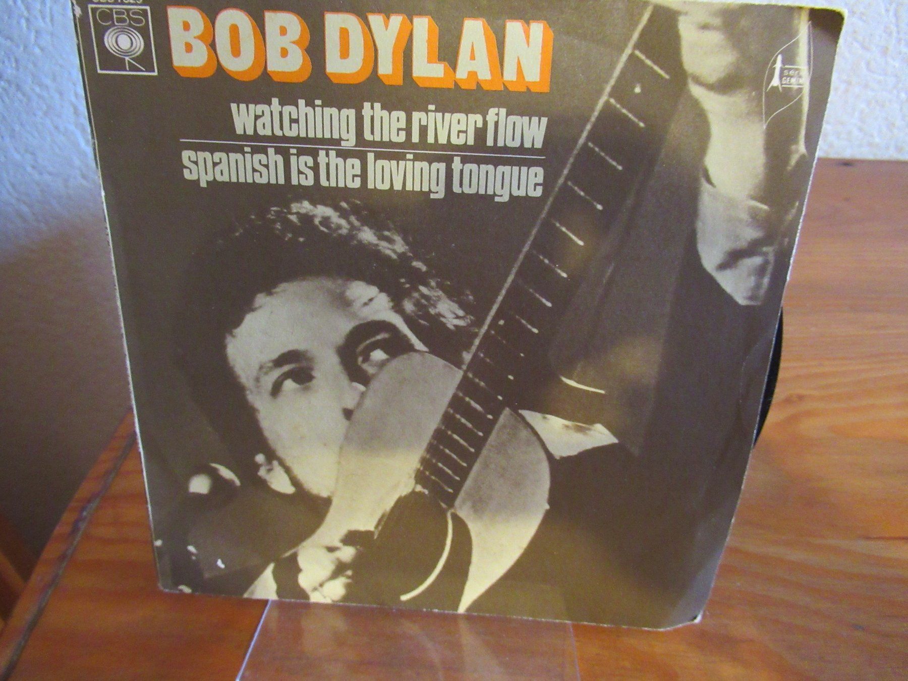 Dischi in vinile: BOB DYLAN - WATCHING THE RIVER FLOW – Usato da Grône venduto da Mire01