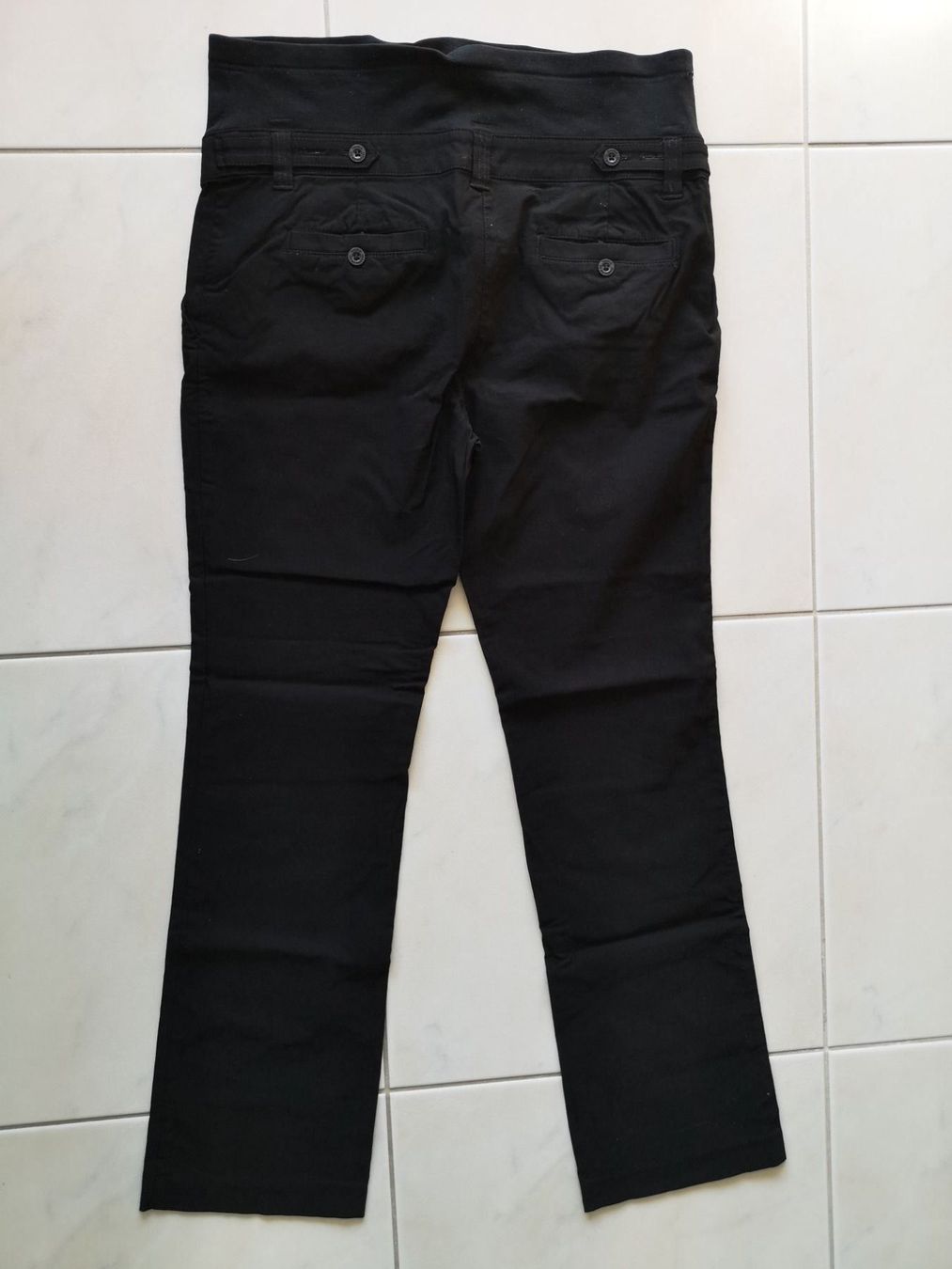 Pantaloni: Stretch Schwangerschaftshosen Gr.42 – Usato da Arth venduto da Africa44 4