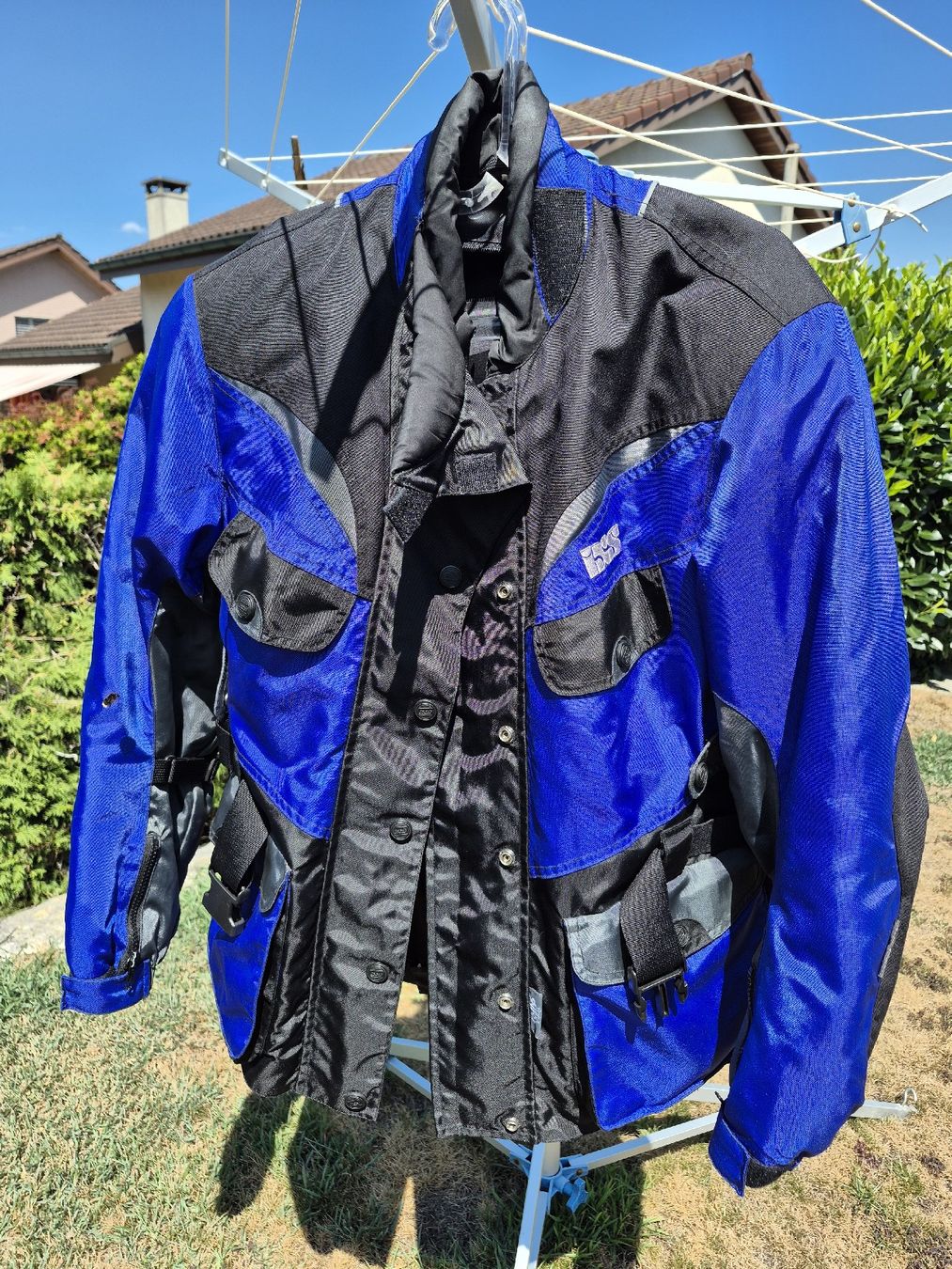 IXS Ensembles & Tailleurs: Damen Motorrad-Bekleidung – D'occasion à Kriegstetten par eli_pz9b