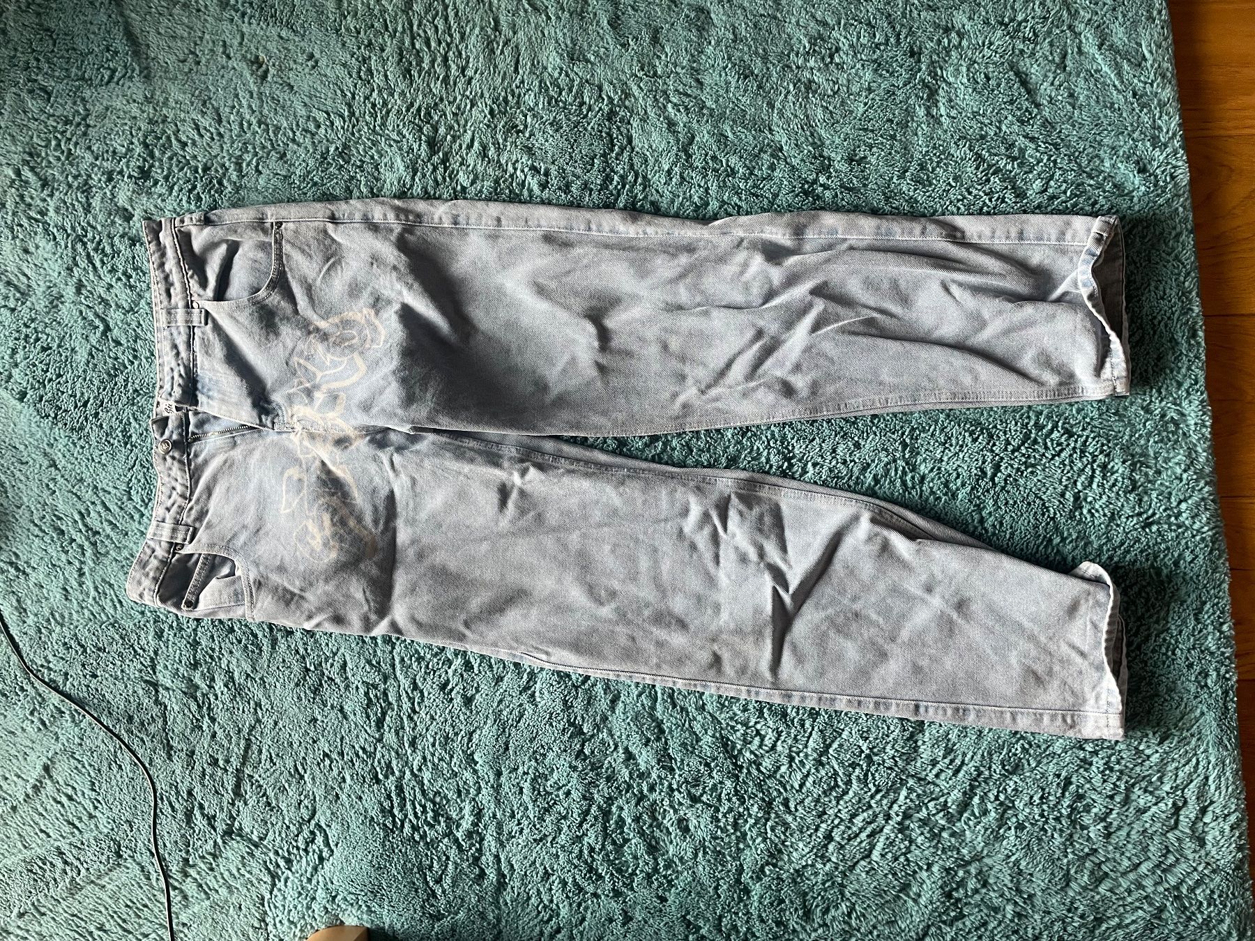 Jeans: Jeans Sicko en taille 33 – Usato da Monts-de-Corsier venduto da mol_tf27