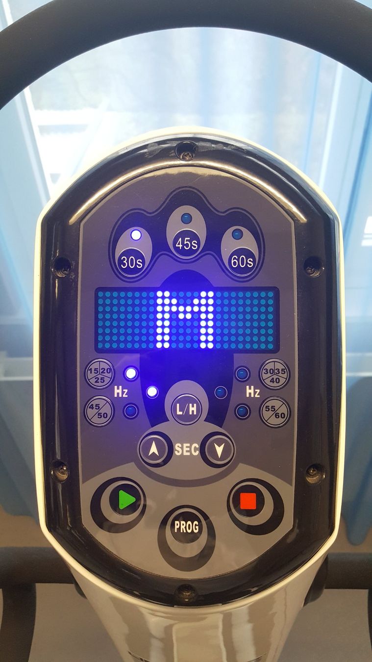 Hometrainer: Vibrationsplatte LifePlate 7.0 von MAXXUS – Usato da Schaffhausen venduto da cla_2k8n 1