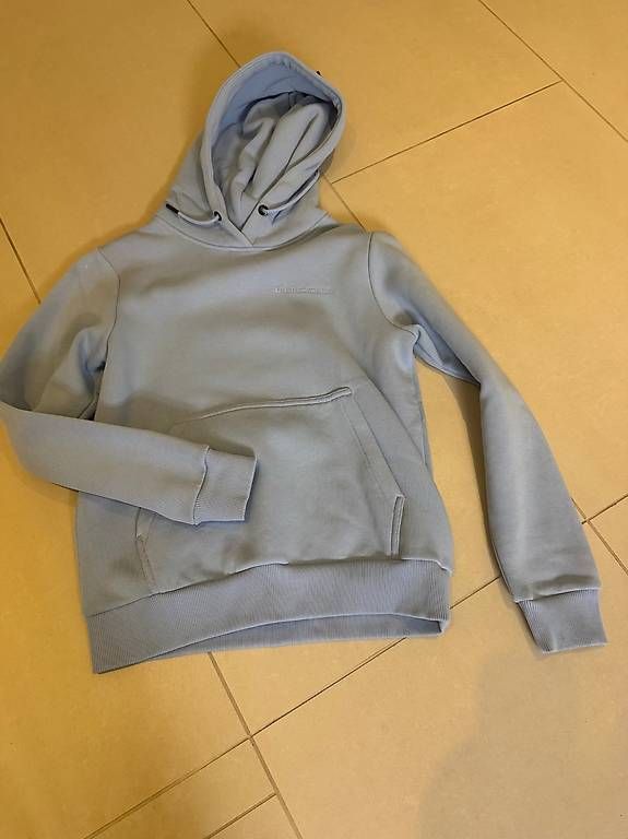Pulls & Sweat-shirts: Peak Performance Pullover – D'occasion à Einsiedeln par Claudia092 1