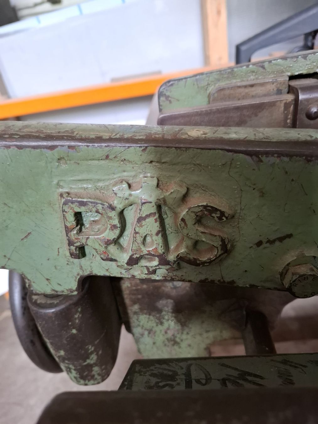 Tutte le macchine: RAS Schlagschere – Usato da Lichtensteig venduto da Tigi1000 3