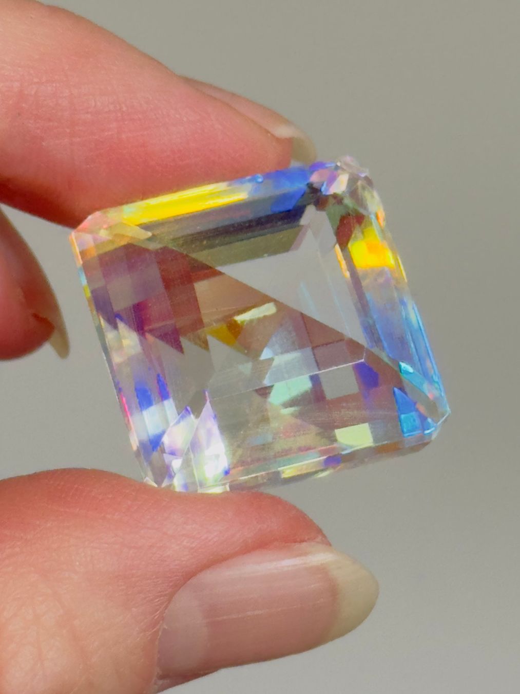 Pietre preziose: 49.10 Ct. Certified Square Cut Mystic – Nuovo e nell'imballaggio originale da Genève venduto da AWWA 3