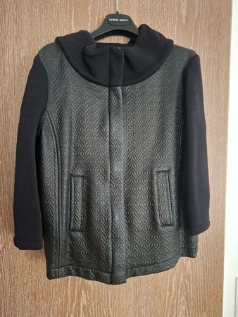 Elegante giacca nera taglia M