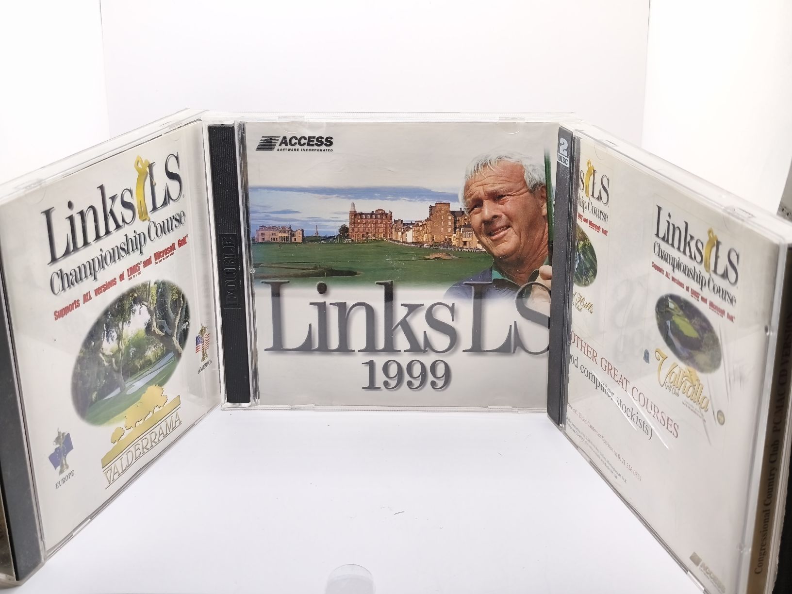 Microsoft Jeux: Jeu PC Links LS 1999 3 CD Bon etat – D'occasion à Conthey par Th3gr4yf0x