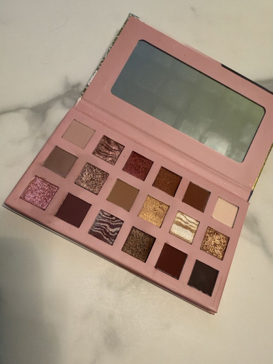 Catrice Make-up: Palette Catrice Daring Nude – Nuovo (secondo la descrizione) da Concise venduto da mauranou._ 1