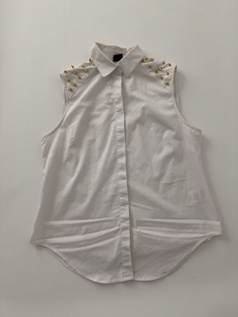 Gina Tricot Bluse, Gr. 38, weiss mit goldenen Nieten