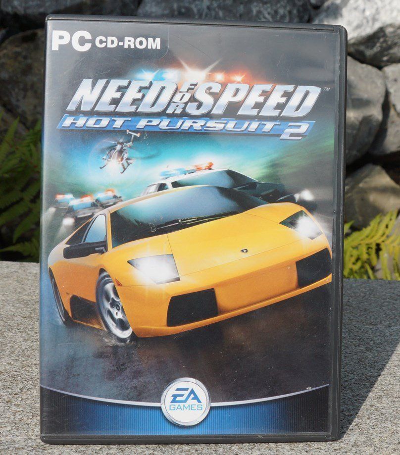 Spiele: Need for Speed Hot Pursuit 2 PC CD-ROM – Gebraucht aus Wigoltingen von