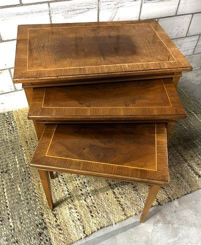 Set de table et chaises: +  hOlZ iNTaRSIeN sAtZTIScHE  + – D'occasion à Winkel par zeho