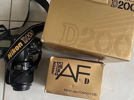 Appareil photo Nikon D200 avec objectif 105mm f/2.8D