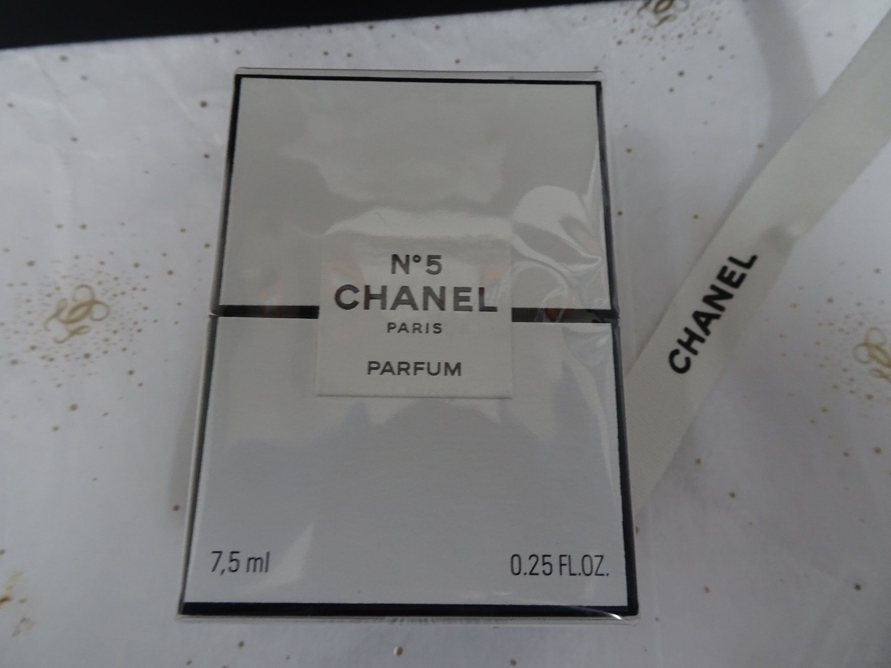 Chanel Flaconi: RARE ORIGINAL CHANEL No5 PARFUM EXTRAIT 7.5ml NEVER OPENED – Nuovo e nell'imballaggio originale da Oberwil b. Zug venduto da JICKY-1889 2