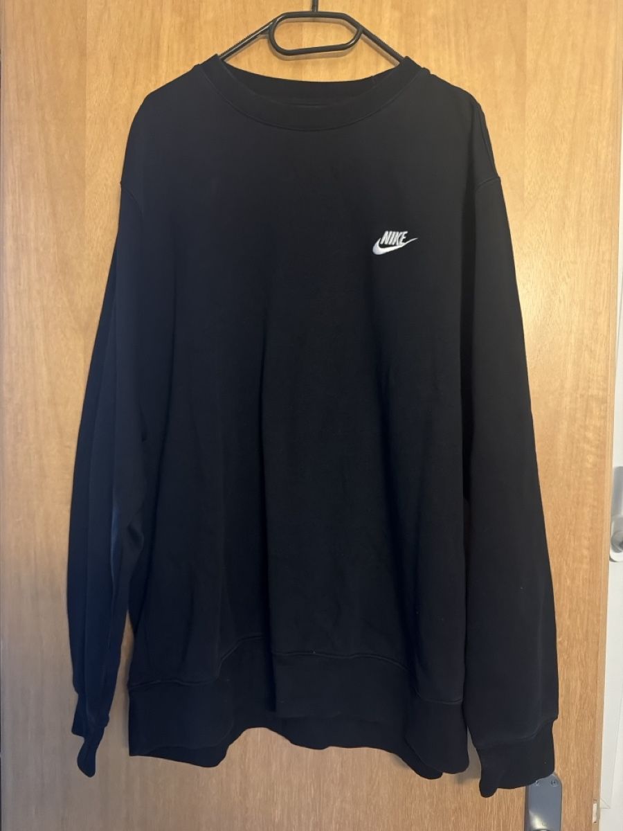 Nike Top: pull nike  – Nuovo (secondo la descrizione) da Sion venduto da tatiana.1508