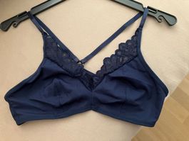 Weicher Bralette BH dunkelblau Grösse S mit Spitze