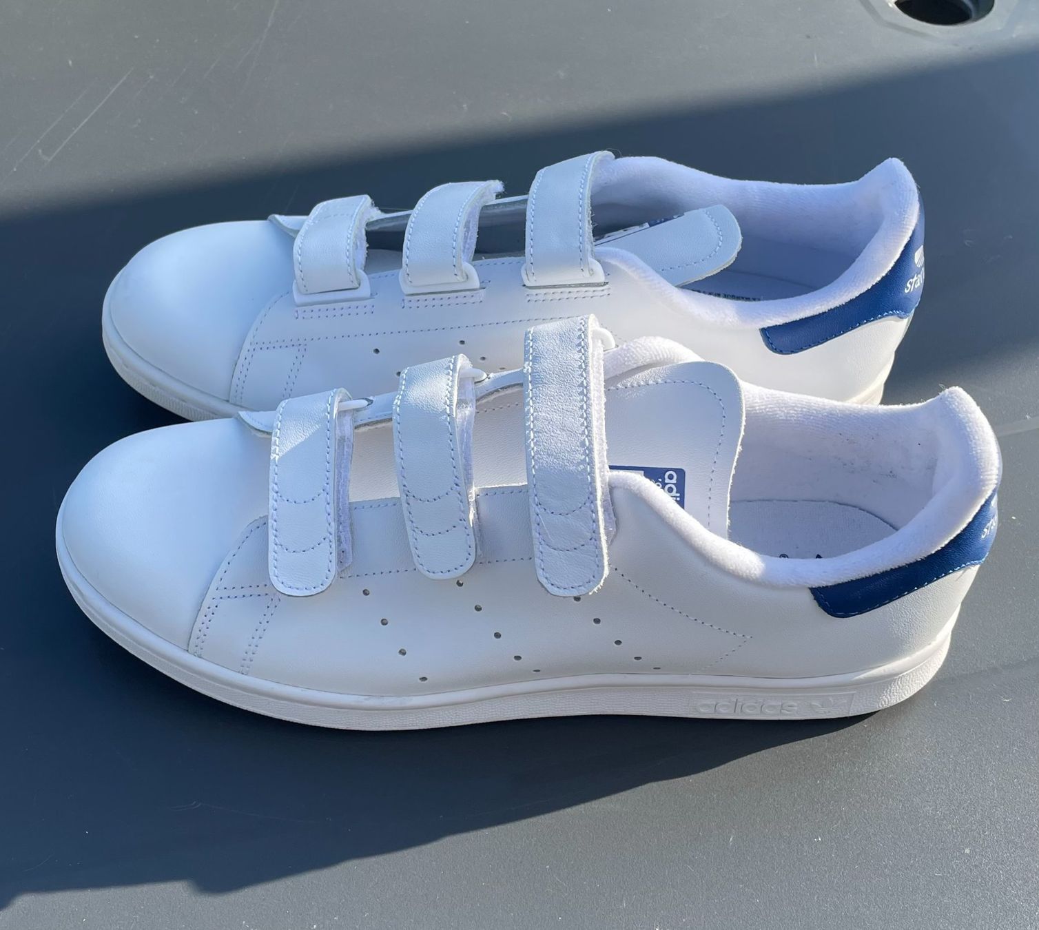 Adidas Scarpe da uomo: Adidas Stan Smith - Scratch / Velcro - Taille 43 1/3 - Blanc – Nuovo (secondo la descrizione) da Chavannes-Renens venduto da Julian271052 1