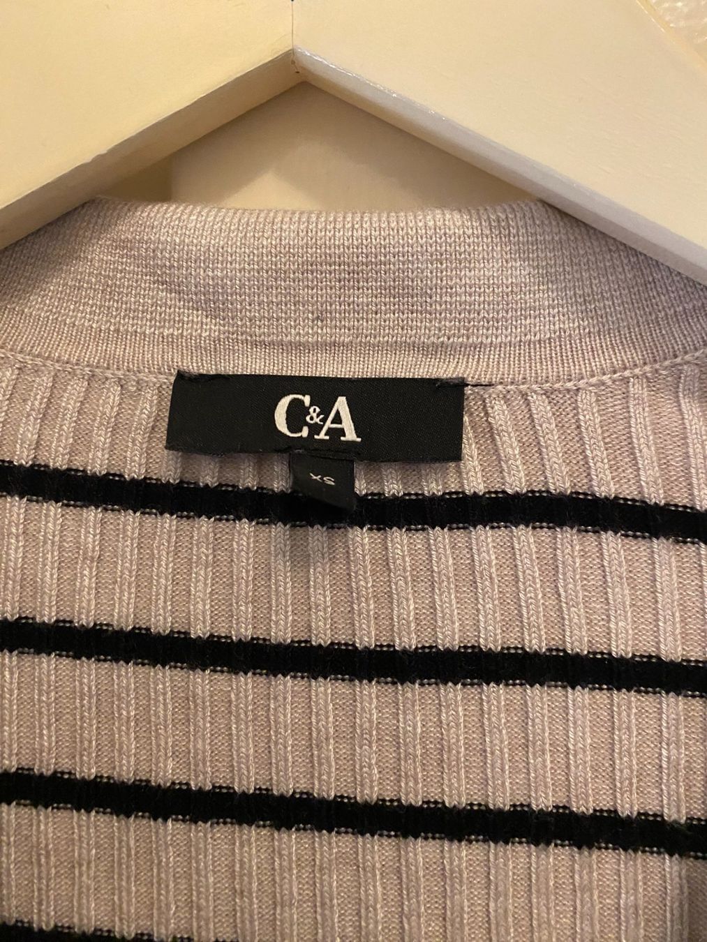C&A Pulls & Sweat-shirts: Neuer Kurzarmpullover von C&A – Neuf (Voir description) à Zuerich par TomL01 2