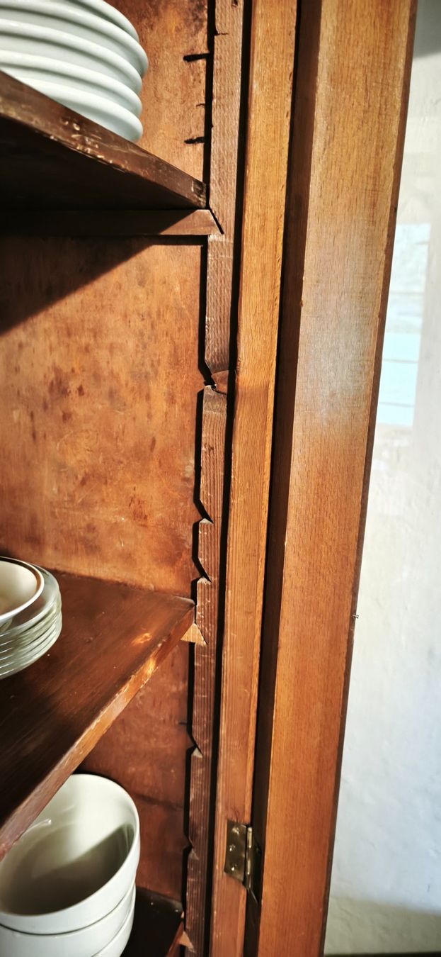Armoires: Vitrinenschrank mit Glas – D'occasion à Luzern par Raui 5