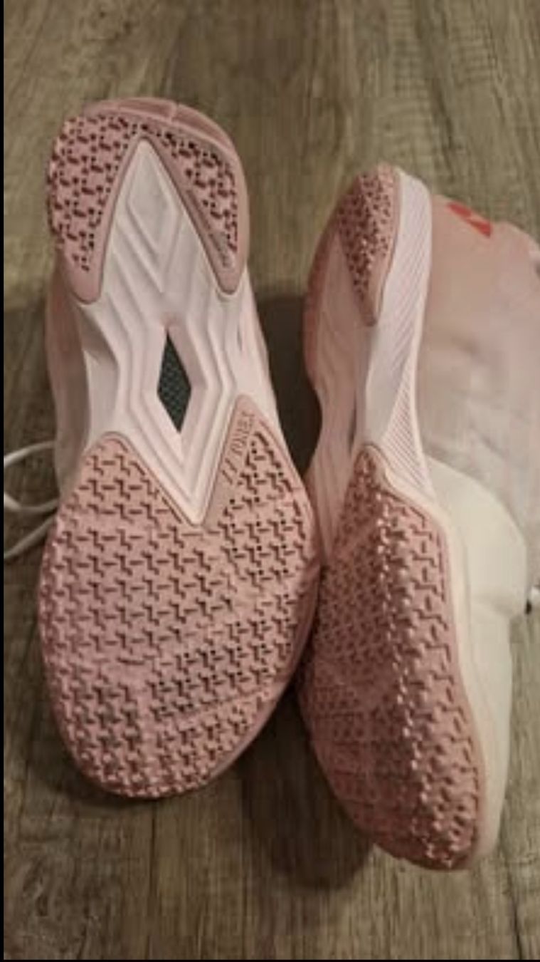 Damenschuhe: chaussures femme – Gebraucht aus Leytron von nat_jtd7 2