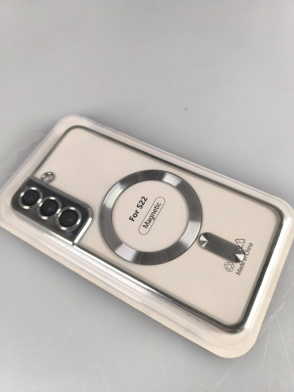 Samsung Cover & Protezioni schermo: Samsung Galaxy S22 Hülle, Neu, Magnetic – Nuovo e nell'imballaggio originale da Rüti ZH venduto da Restwert_Rueti_ZH 1