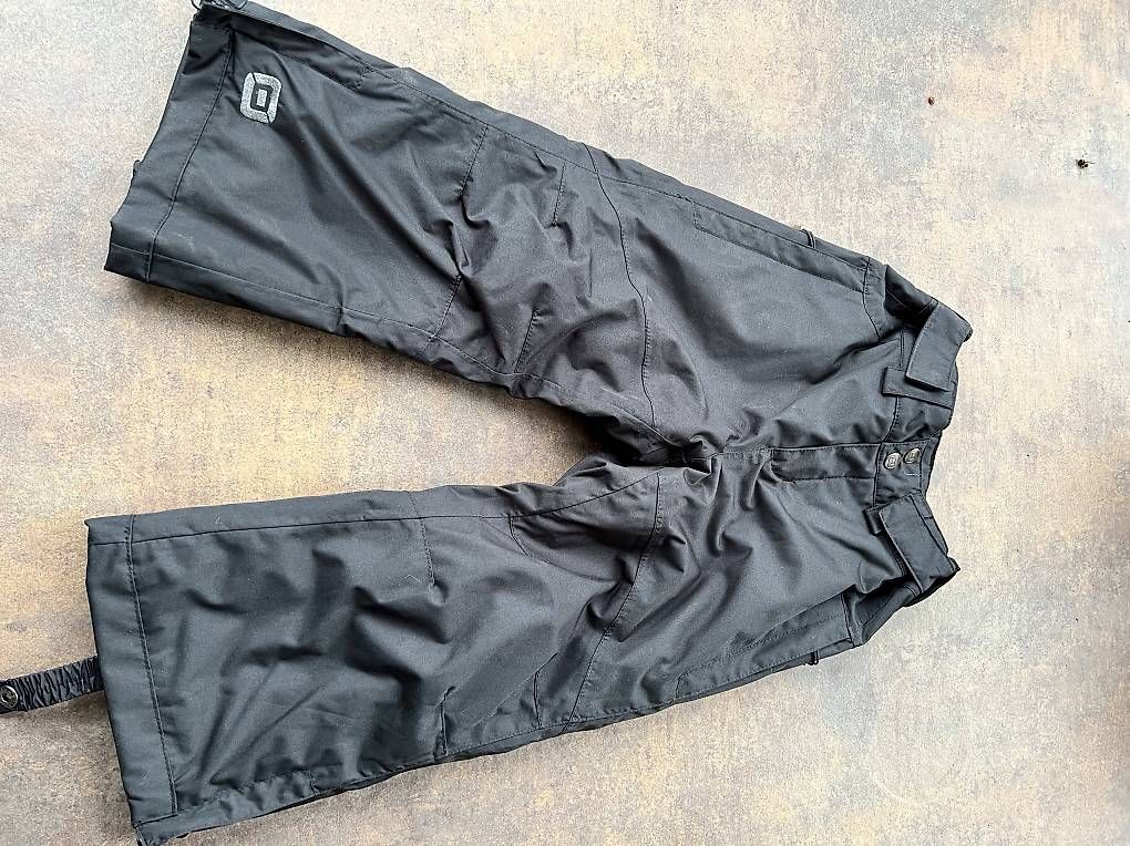 Pantaloni: BELOWZERO Winterhose Grösse 104, schwarz, neuwertig – Nuovo (secondo la descrizione) da Kradolf venduto da Sulgi