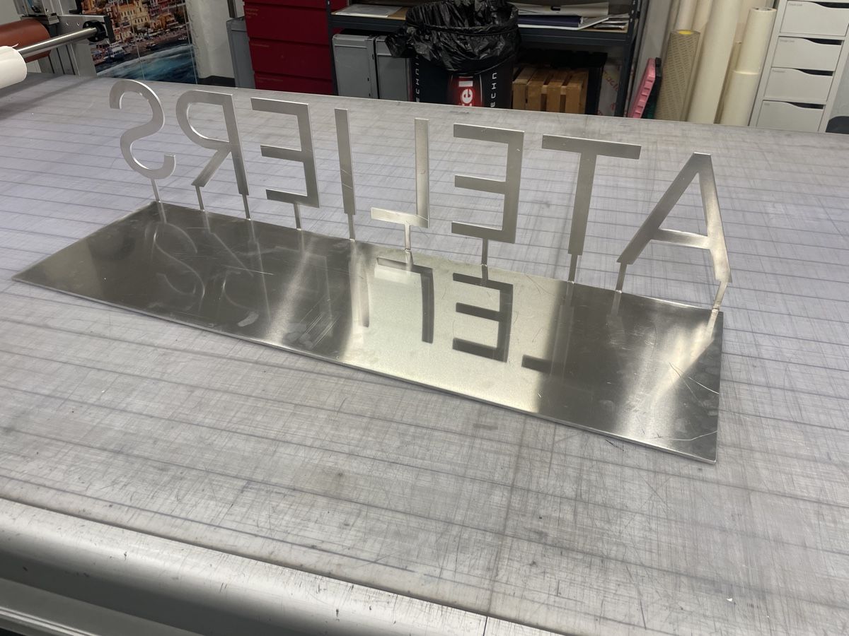 Insegne: Aluminiumschrift Ateliers – Nuovo (secondo la descrizione) da Sursee venduto da Schriftgestalter 3