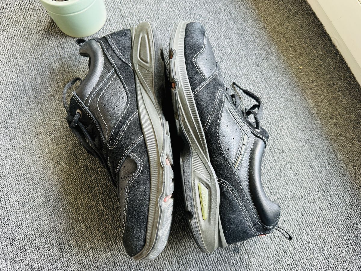 Ecco Scarpe da uomo: Ecco LIGHT homme taille 40 noir – Usato da Bulle venduto da Zaman66 5