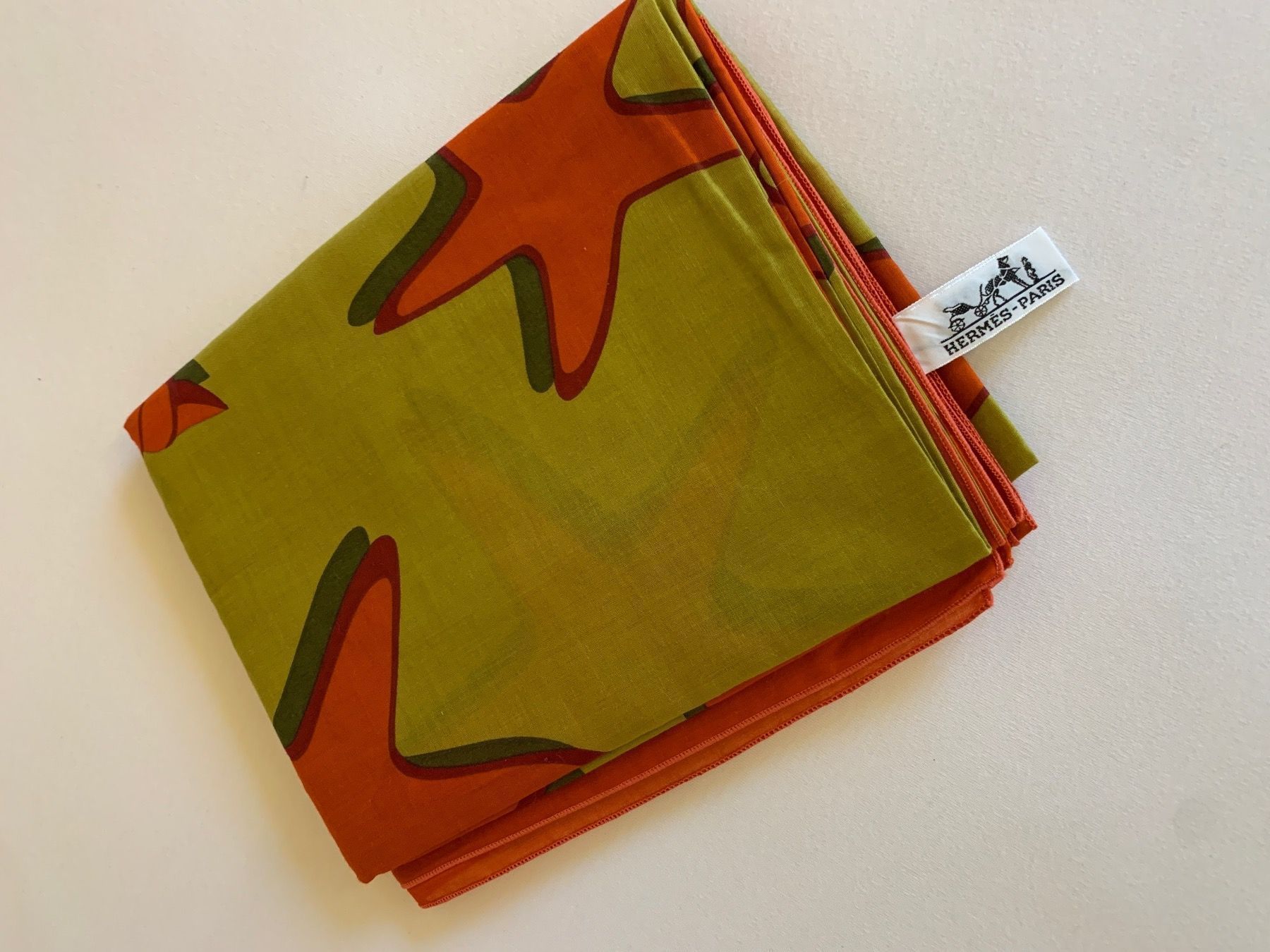 Hermès Foulards, Tücher & Schals: HERMÈS Baumwolltuch /Strandtuch 145x 175 – Neu (gemäss Beschreibung) aus Bützberg von Alexaborn 2