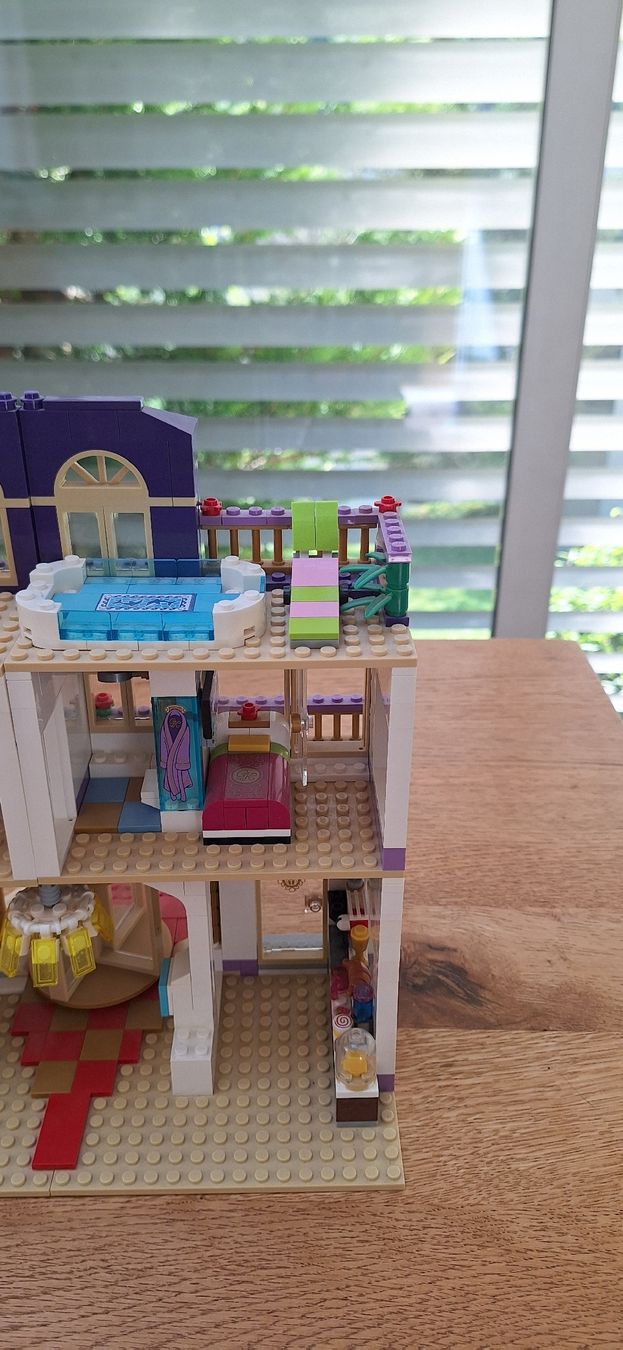 Lego Spielzeuge: Lego Friends Hotel – Gebraucht aus Gränichen von Blt5 3