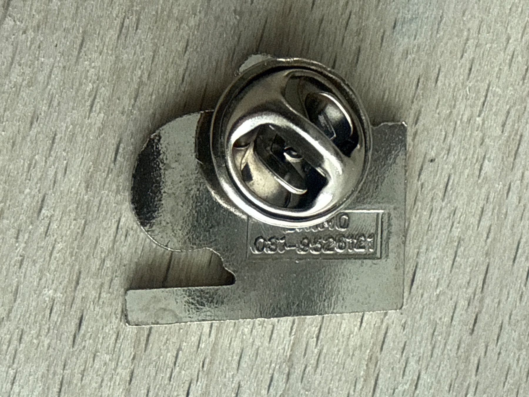 Placchette & Badge: Pin Uelis  Sanitär-Service – Usato da Glattbrugg venduto da Schweigmatt 1