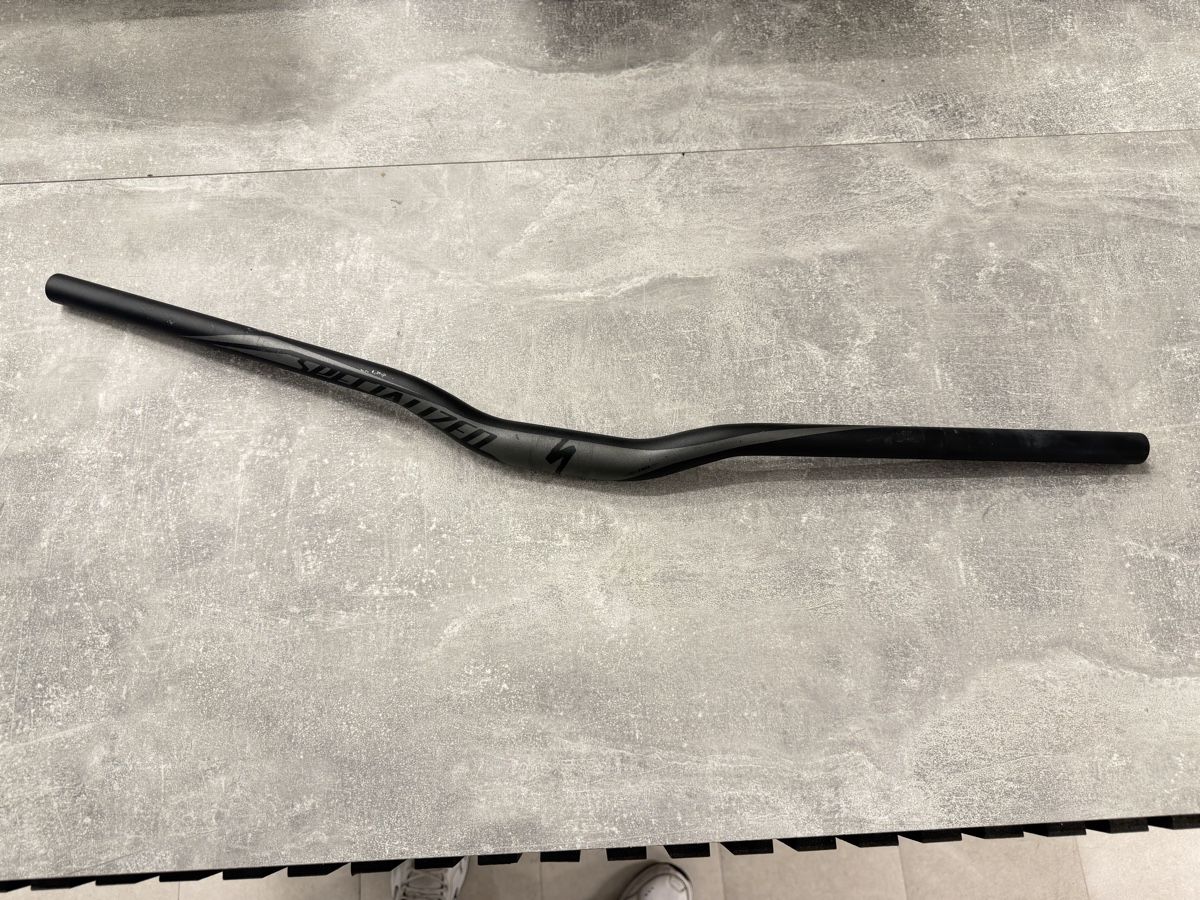 Specialized Pezzi di ricambio: Specialized 780mm Riser Lenker MTb Alu  – Usato da Oberarth venduto da Sportphase 1